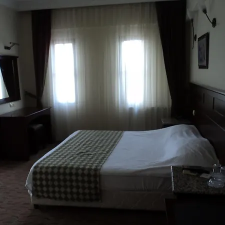 Egehan Hotel 3*
